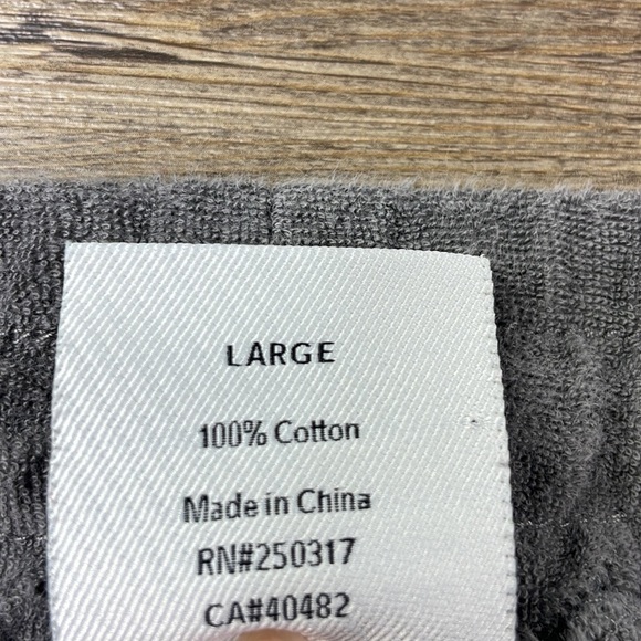 Varley Women’s Marwood High Rise Grey Terrycloth Loungewear Shorts, size Large - Picture 4 of 10